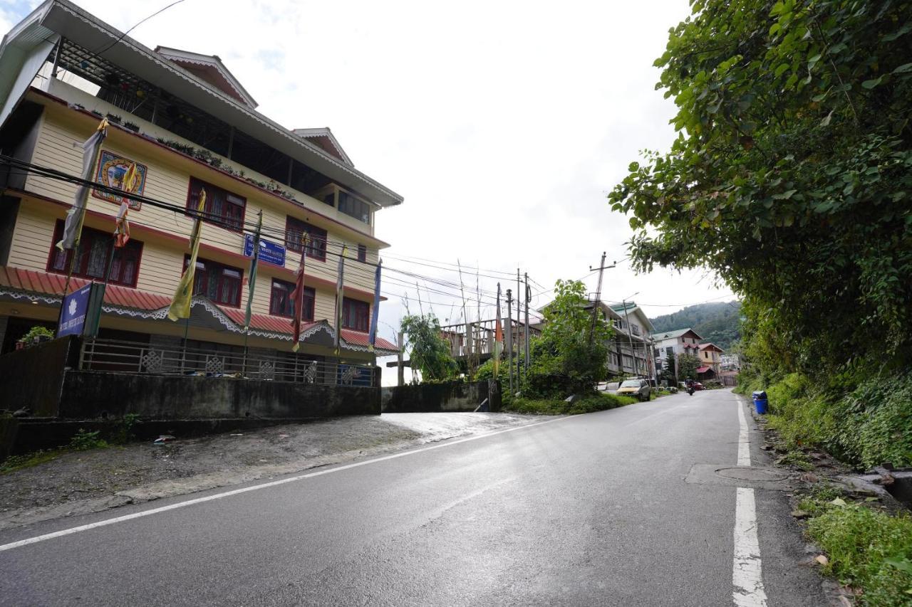 Hotel White Lotus Gangtok Exterior photo