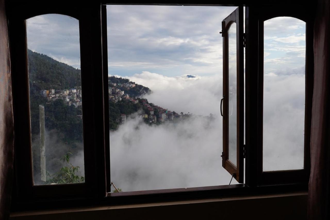 Hotel White Lotus Gangtok Exterior photo